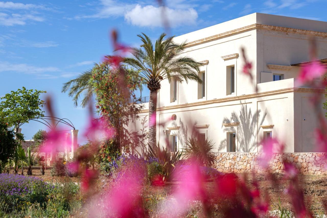 Bed and Breakfast Il Giardino Grande - Dimora In Salento Parabita Exterior foto
